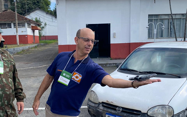 Servidores públicos da Prefeitura de Santos Dumont participam de curso básico de operação de drone